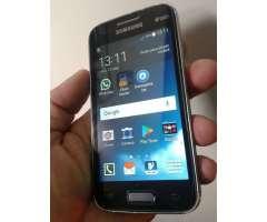Samsung Galaxy Ace 4 con Templado
