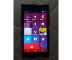 Nokia Lumia 735 Leer