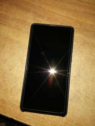 Xiaomi Mi Mix 2 Permuto por iPhone 8 Xiaomi Mi Mix 2 Permuto por iPhone 8