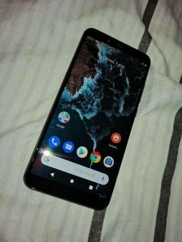 Xiaomi Mi A2 Xiaomi Mi A2