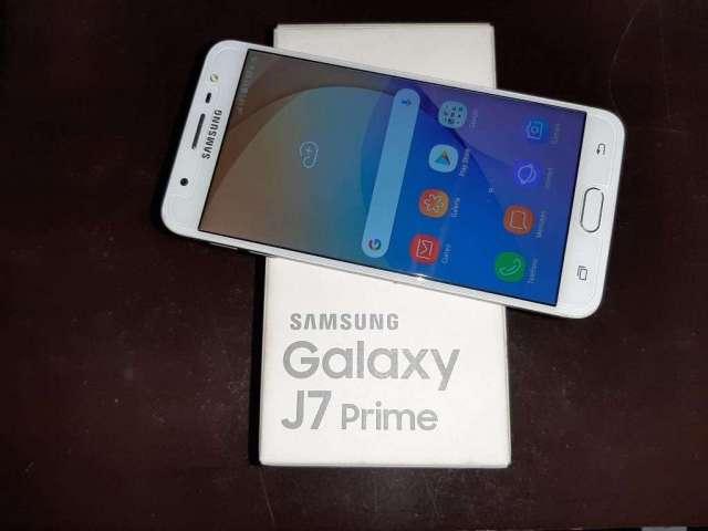 Samsung J7 Prime Samsung J7 Prime
