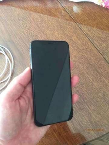 iPhone Xs de 64gb Linea Ancel en Caja. iPhone Xs de 64gb Linea Ancel en Caja.