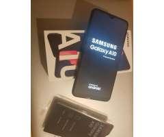 Samsung Galaxy A10 en Caja