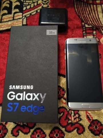 Celular Samsung Galaxy S7 Edge (G935f) 5.5 32gb 4gb Plateado Celular Samsung Galaxy S7 Edge (G935f) 5.5 32gb 4gb Plateado