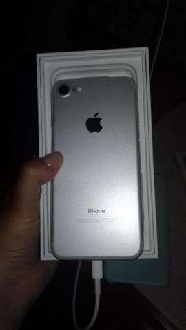 I Phone 7 con Poco Uso, I Phone 7 con Poco Uso,