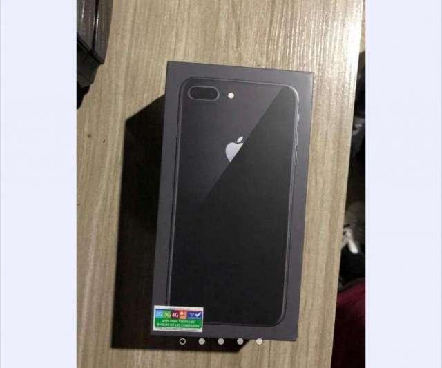 Iphone 8 Plus 256 Gb vendo permuto x Iphone 8 Plus 256 Gb vendo permuto x